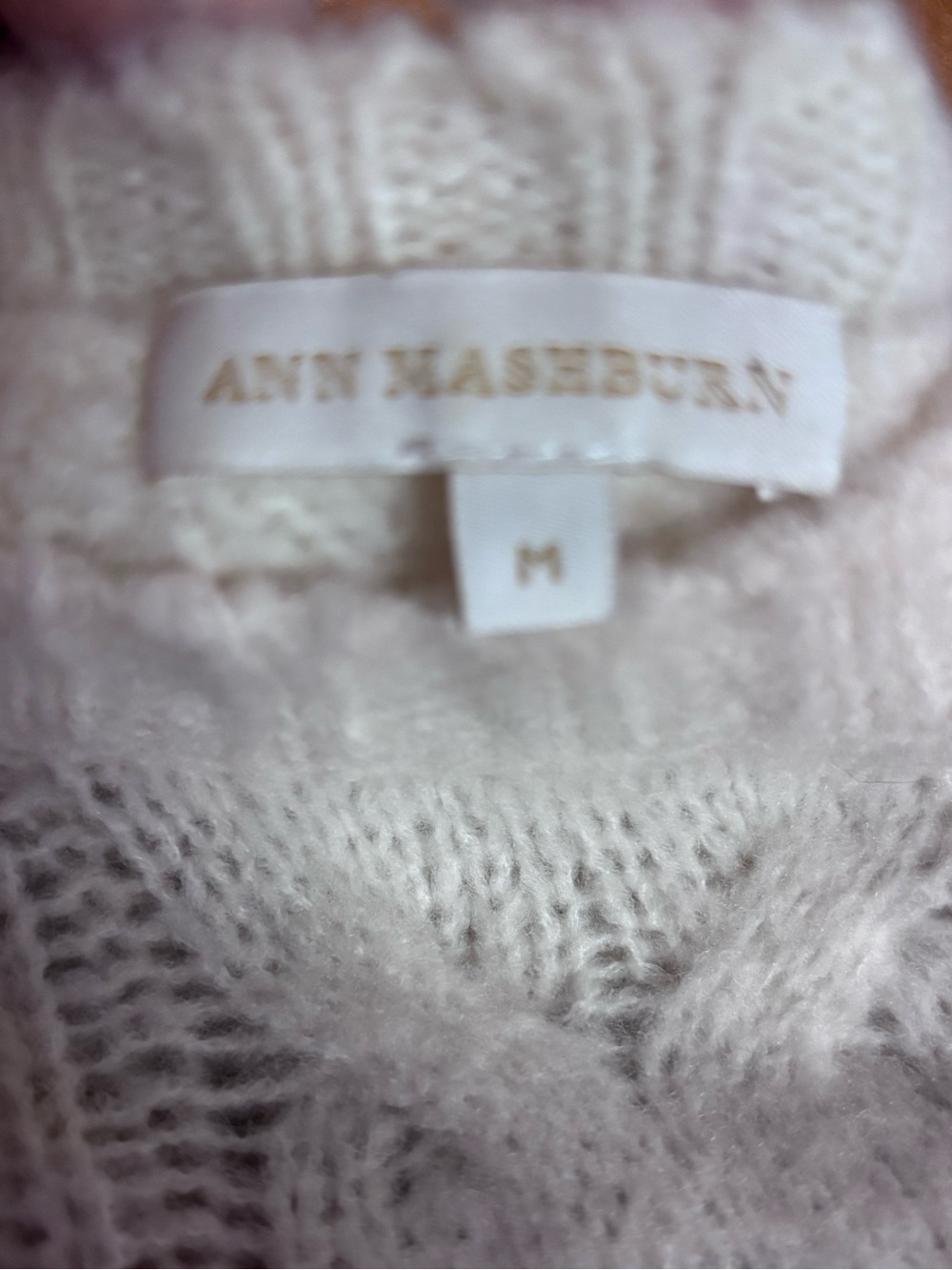 Ann Mashburn Cashmere Blend Cable knit Sweater - Picture 4 of 5